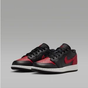 Air Jordan Low (GS) Black/Red
